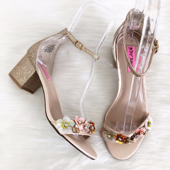 betsey johnson flower heels